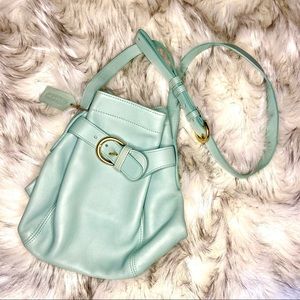 Coach NWOT Vintage Leather Cinch Purse